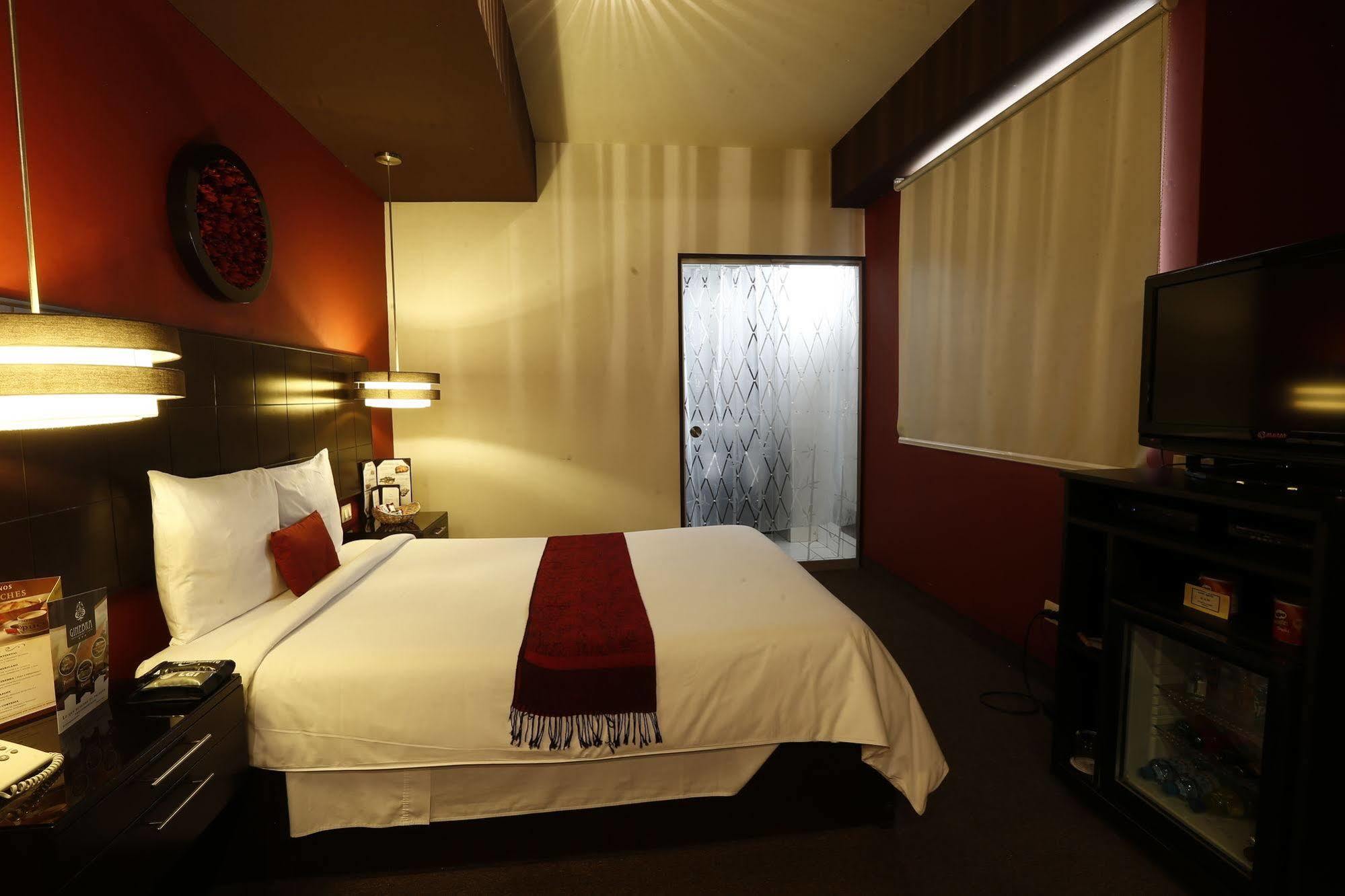 Hotel Ginebra Λίμα Εξωτερικό φωτογραφία